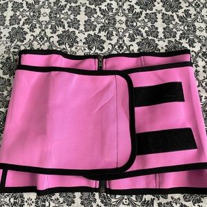 Pink waist trainer